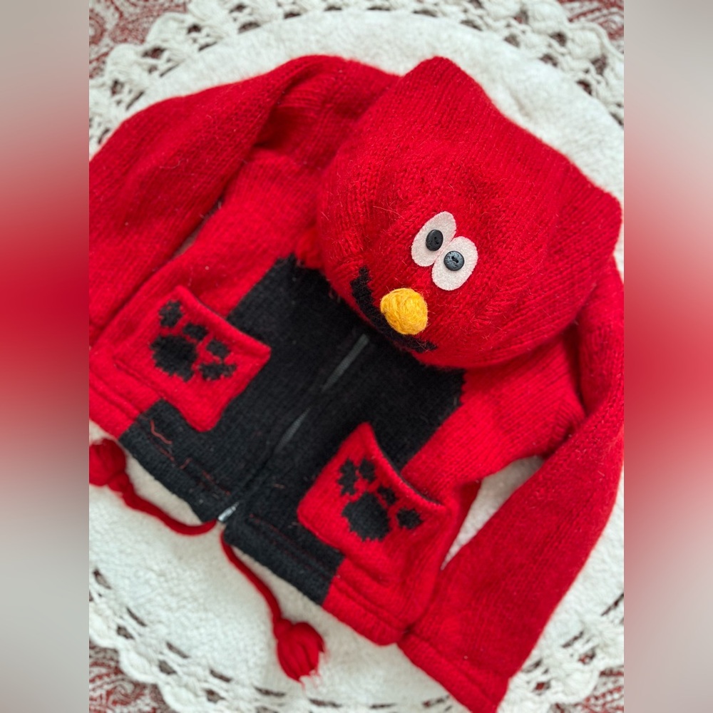 Vintage elmo-inspired hand knit 100% wool